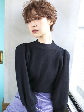 バース(BIRTH) 天神【BIRTH】小顔クールショート×セミウェットウェーブ　2