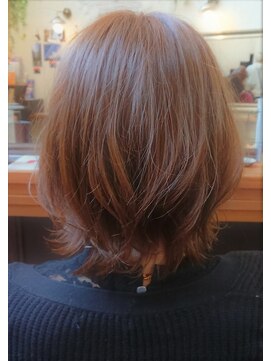 リリアン(Ririan) 【スタイリング楽チン♪】外はね柔らかボブ