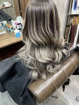 ラフ(LAFF) #黒髪#ボブルフ#ネビージュ#小顔#ワンレン