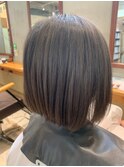 大人可愛いアッシュ艶感ボブナチュラル切りっぱなしブリーチ無し