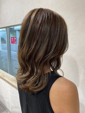 ブッシュ ユメリア徳重店(BUSH) ミディアムハイライト