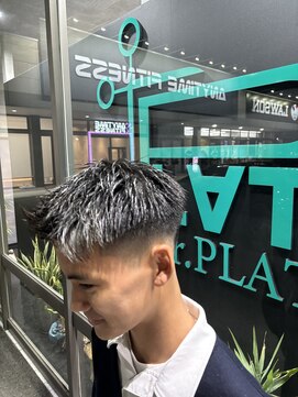 ミスタープラット(Mr.PLAT) スキンフェード