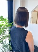 ショートボブ