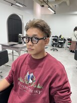 グランドライン(GRAND LINE)&nbsp;GRAND LINE北村斗和　ハイトーン短髪パーマ