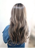グレージュ白髪ぼかしハイライト