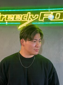 グリーディーフォックス 代々木(Greedy FOX) 波巻き/ハイライト/マッシュパーマ/ウルフ[シェービング]