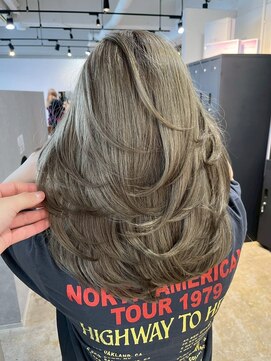 メリー オオサカ(Merly Osaka) olive beige × layer cut