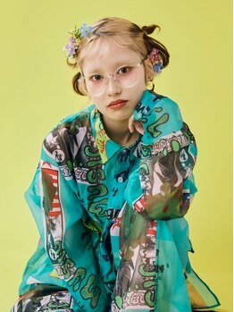 シェリ ヘアデザイン(CHERIE hair design)の写真/初めてのカラーでも安心◎プロの技術で透明感×高発色のブリーチ・ダブルカラーもお任せ！［福岡/天神］