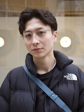 ランズサンズ 表参道(runsuns) メンズカットパーマ/メンズパーマ/学割U24/センターパート