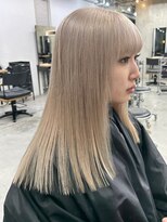 キラ 原宿(KILLA)&nbsp;#ホワイトブロンド#レイヤーロング #ダブルカラー #ハイトーン