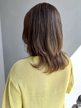 ナカオコアフュール(NAKAO COIFFURE) アッシュグレージュ ダブルカラー レイヤーカット ミディアム