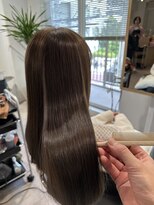 シキ 戸塚(Shiki.)&nbsp;黒髪カタログ/クラゲヘアー/オリーブグレー/戸塚