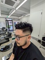 ラフカッターズ 立川店別館&nbsp;サイドパート【立川/理容室/床屋/顔剃り/シェービング】