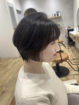 オリバイオハナ(Oli by ohana) 大人可愛い丸みショート 小顔見せ