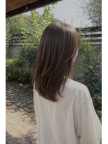 テントヘアー(tent hair) 30代からの“柔らか艶ミディアム”自然光で映える大人ヘア
