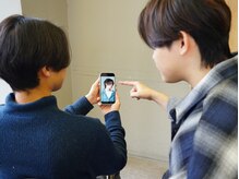 美容院での「失敗した…」を防ぐために、画像・動画でのイメージ共有を大切にしたカウンセリング