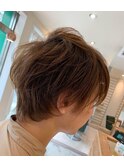 ミルクティーベージュ
