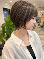 ルプル バイ フェイス 磯子(L'pul by face) くびれ丸みショート×ハイライト style by 田爪