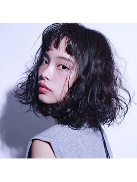 ベル 銀座並木通り店(Belle) 甘くないロブパーマ 〔Belle銀座〕