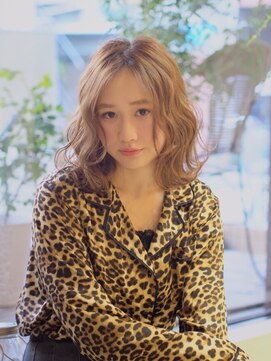 イロ(Ilo) ＲブリーチＷカラー