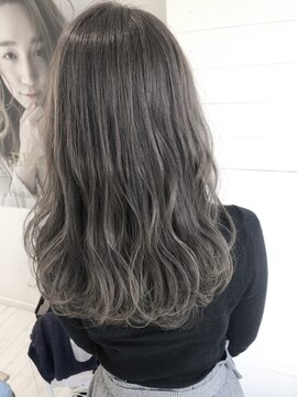 エクシープ(xepu) 外国人風ハイライト