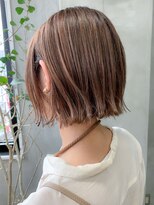 テトヘアー(teto hair) 切りっぱなしボブ、外ハネボブ、スリークボブ、アッシュブラウン