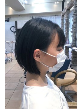 ティエル(Tiele) 肩上ボブ