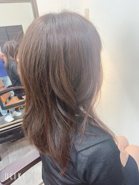 リンダ(Linda) カット+カラー