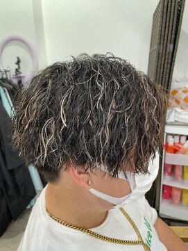 ラビス クローバー(Lovis clover) ハイライト