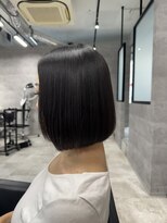 ルイス(L'wis)&nbsp;髪質改善ストレートでパッツンボブ！！