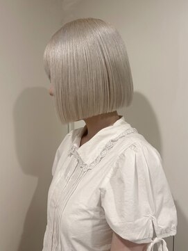 ペレ 梅田(PELE) 黒髪/ボブルフ/ネビージュ/小顔/ワンレン/梅田/髪質改善/前髪