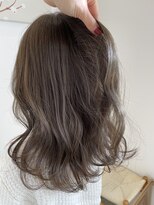 ジジ チーク 栃木(Gigi cheek)&nbsp;・オリーブグレージュ