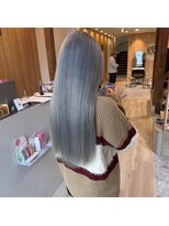 アヴァンス ジェイアール和歌山店(AVANCE.)&nbsp;派手髪×ハイトーン×シルバー×ブルー