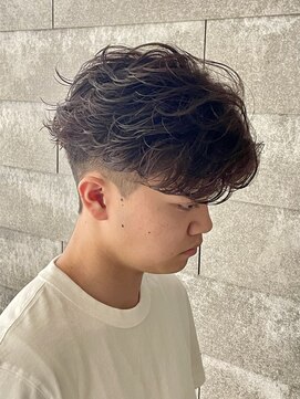 ニアウ 伊勢崎連取店(Niau) フェザーパーマセンターパートニュアンスパーマ