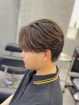 オーバルバイアピッシュ(OVARL by apish) フェザーパーマアクティブショートセンターパートシャドウパーマ