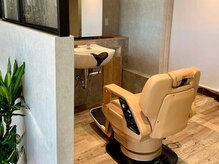 コーディー(Kody)の雰囲気（半個室空間で、人目を気にせずに施術を受けられます。）