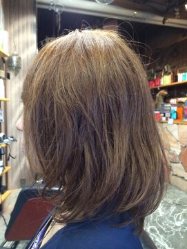 オーバーキャプテンネイキッド(OVER CAPTAIN NAKED) もて髪グラデーションボブ