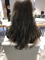 ルミエール(Lumiere by Natural)&nbsp;【Lumiere　宮西】ハイライトで透明感アッシュカラー