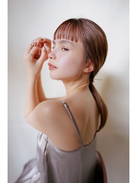 ナンバー アンフィール 渋谷(N° anfeel) ぱっつんポニーテール