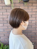 りんごの木セントラル(Central)&nbsp;丸みショート/耳だしショート/ミルクチョコレート/うるツヤ@20代