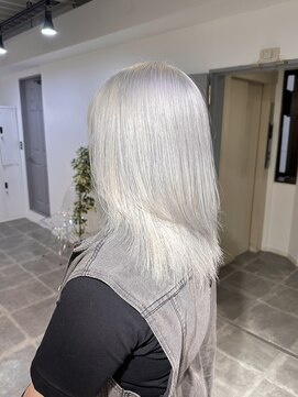 ペレ 栄店(PELE) カール/セミディ/シアーカラー/姫カット/栄/名駅