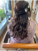 ロングヘア／毛量多い方のヘアアレンジ／ハーフアップ