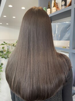 ネイビー(Navy)の写真/癖や広がりを抑える新素材のトステア成分配合のトリートメント、ハイパーTOKIO＆オージュア◇各種大人気♪