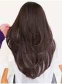 レイヤーカット ハイライトデザインカラー ウェットヘア