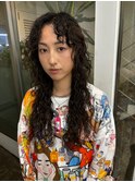 スパイラルハードパーマロングヘア