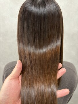 ロウ 札幌(ROW) 髪質改善トリートメント/黒髪/小顔/美髪ストレート/ヘッドスパ