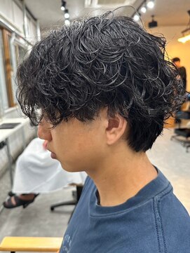 フゥ 宇都宮(FeU) 栃木メンズパーマメンズカットセンターパートメンズマッシュ緩め