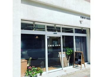 EMIO HAIR【エミオヘアー】