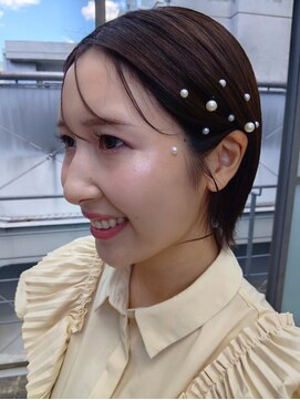 コマリ(comari) ショートヘアのブライダルヘアメイク