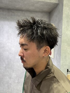 レイズ 名古屋駅(RAYS) ツイストスパイキーショート